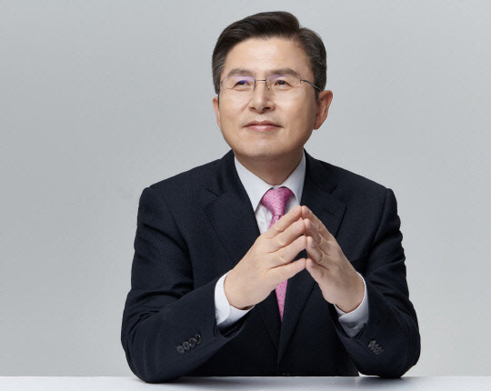 황교안 국민의힘 당 대표 후보. 황교안 페이스북